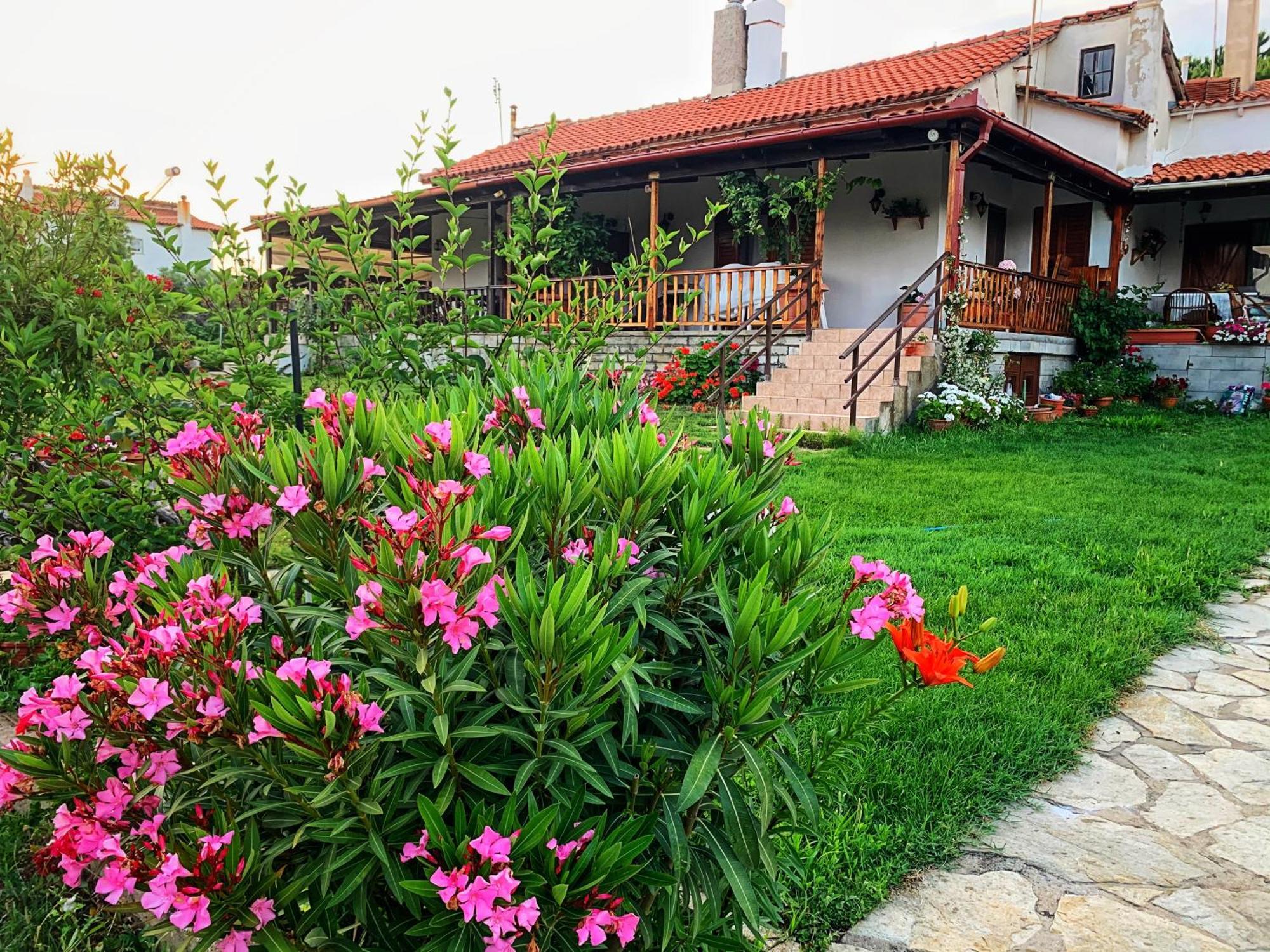Villa Ivonnis Garden Mesimvria  Exterior foto