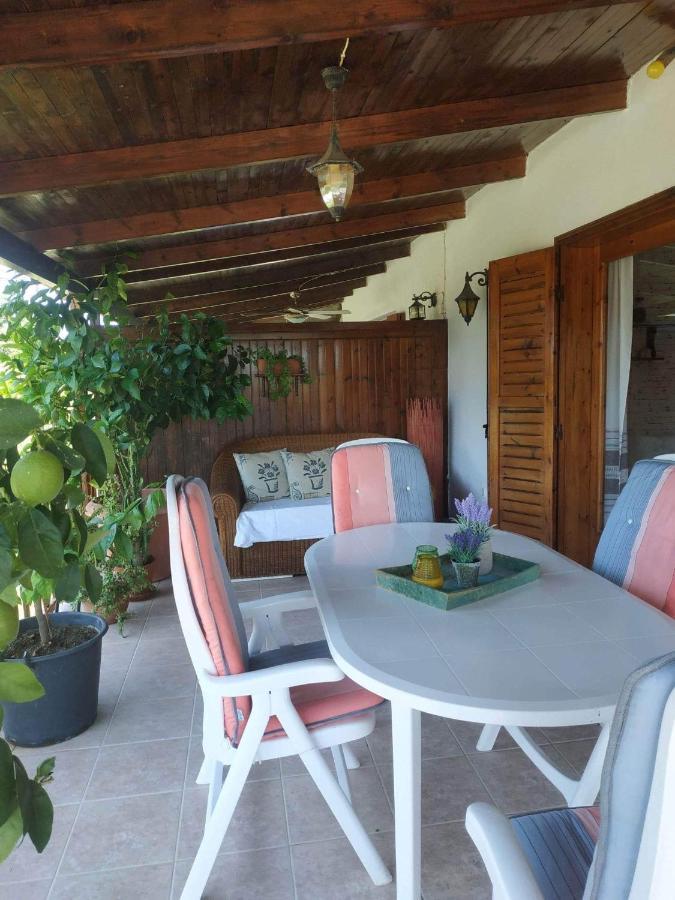 Villa Ivonnis Garden Mesimvria  Exterior foto